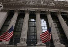 Actiunile castiga pe masura ce optimismul investitorilor fata de COVID-19 din China afecteaza dolarul