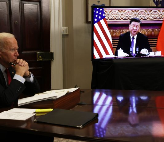 Batalia de influenta globala SUA-China este prezenta si la COP27