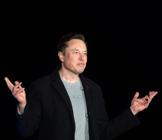 Musk presat de Rusia, China si Statul Islamic sa ridice restrictiile privind utilizarea platformei Twitter