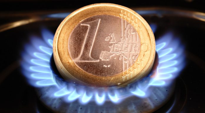 Scaderea preturilor la gaz va insemna facturi mai mici?