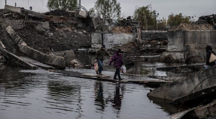 Rusia cauta ajutor pentru a-si asigura o victorie in estul Ucrainei