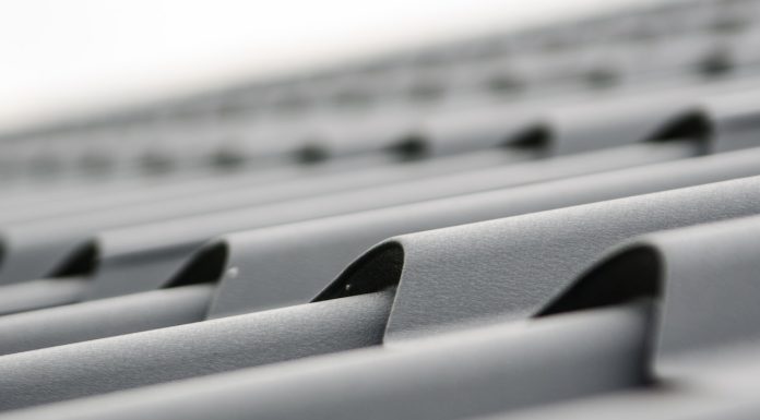 De ce sa-ti faci acoperisul din tigla metalica