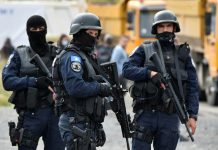 Cum s-a incheiat confruntarea dintre politia din Kosovo si oamenii inarmati sarbi?