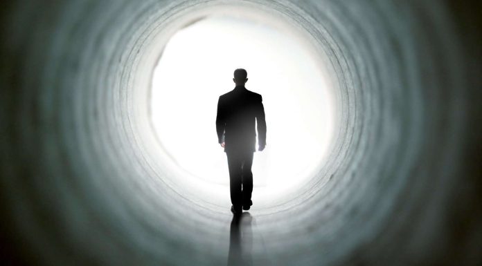 +110 fraze celebre si scurte despre pocainta si regret