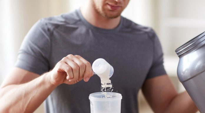 Sunt shake-urile proteice bune?