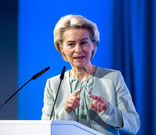 Ipocrizia drepturilor omului a lui Von der Leyen