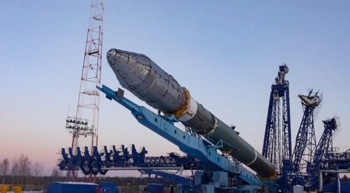 Rusia „dezvolta arme nucleare spatiale” pentru a viza satelitii americani, starnind preocupari de securitate