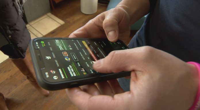 Ecranul Nou: Cum Se Reinventează Media de Sport și Divertisment în România