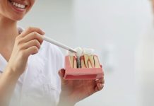 Implant dentar: costuri reale È™i motivele pentru care mulÈ›i pacienÈ›i amână tratamentul